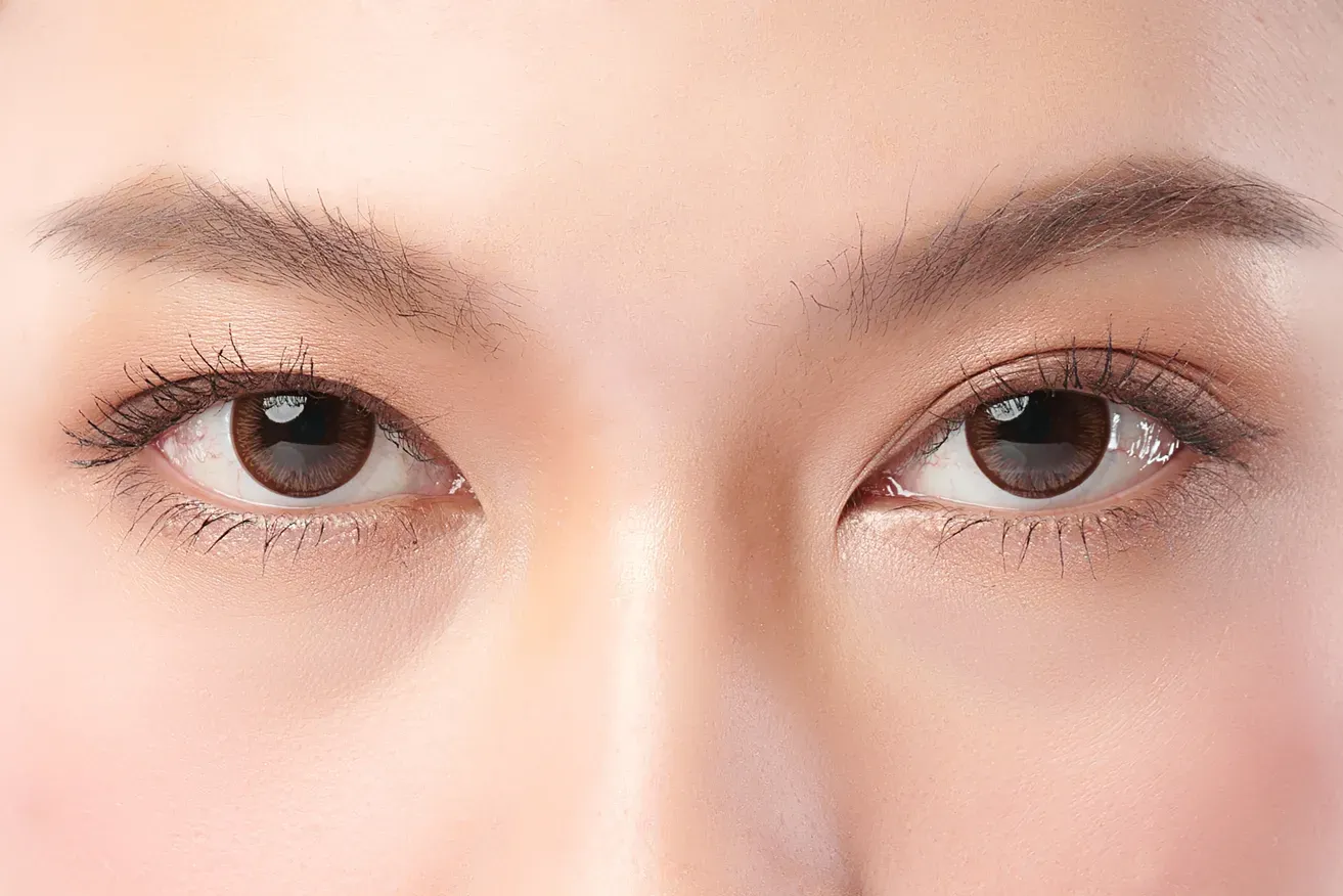 Close up of woman’s eyes with double eyelids